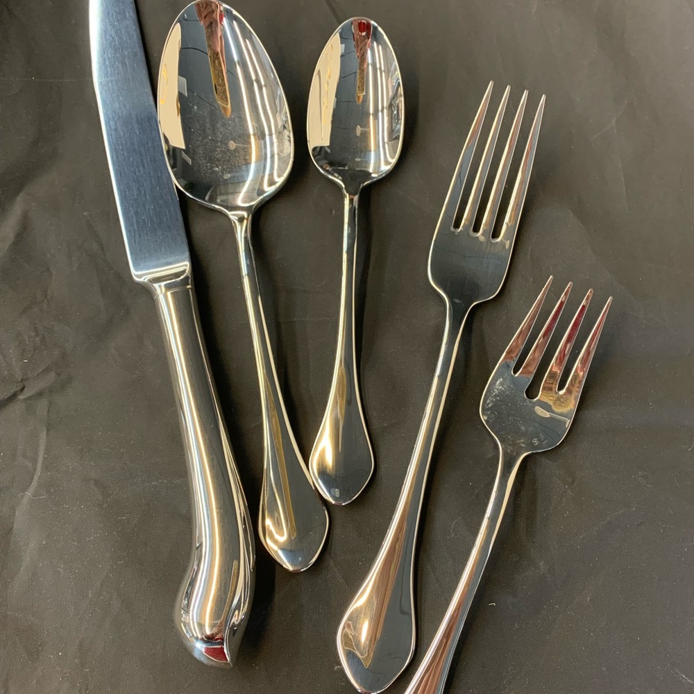 Oneida Capello flatware